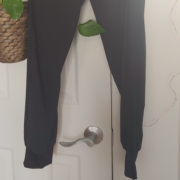 Nike jogger comfy black size small - Picture 2 of 3